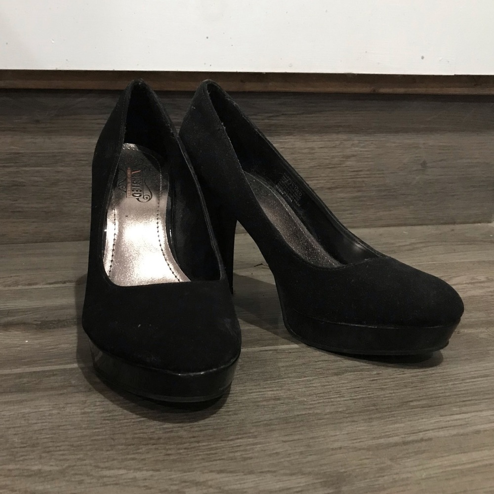 Black heels